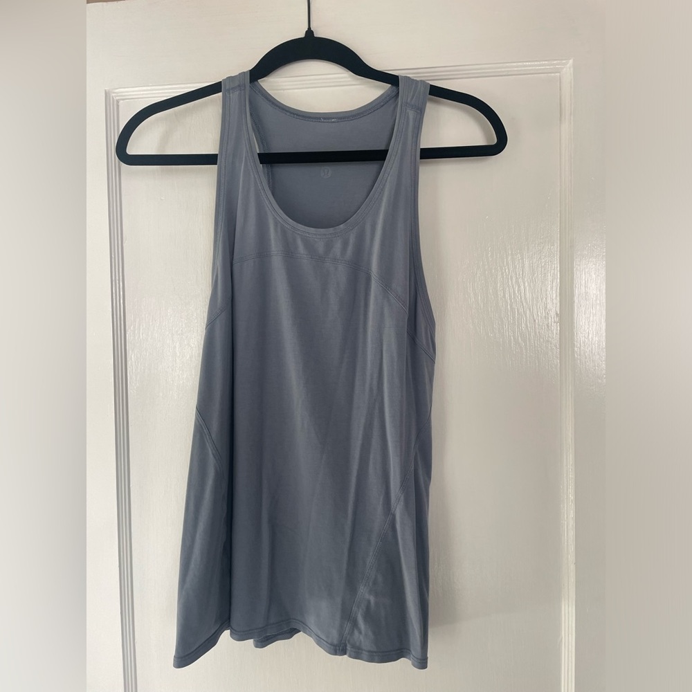 Lululemon tank
